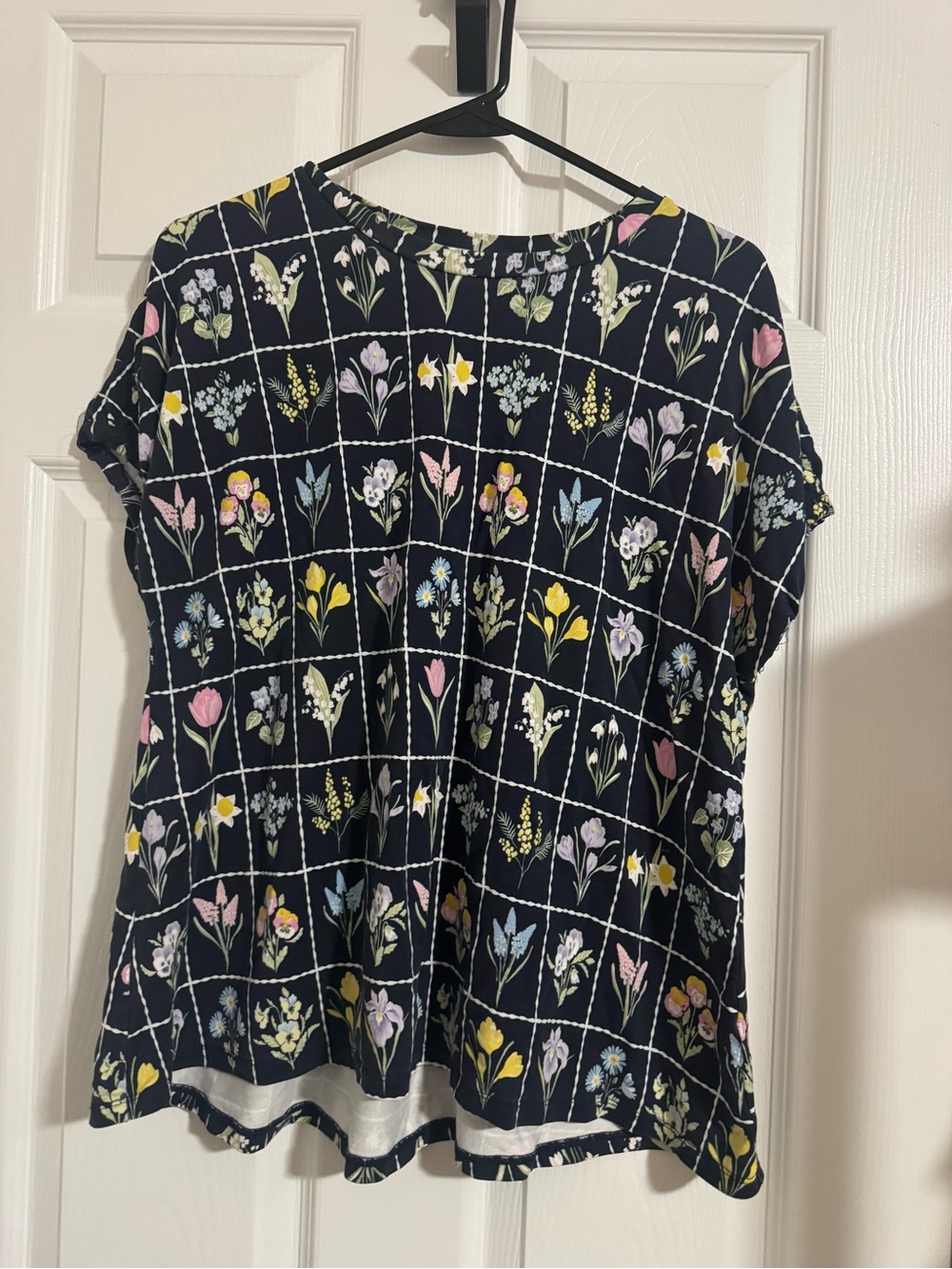 crown & ivy Navy Floral Grid Short Sleeve Tunic
